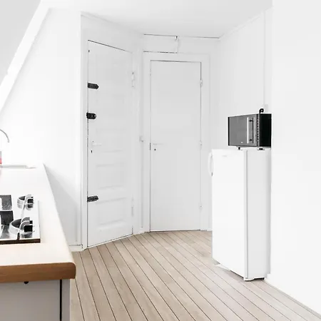 2-bedroom Next To Kongens Nytorv Apartment Copenhagen