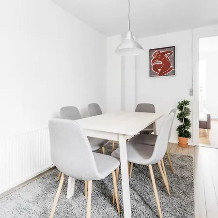 Apartment 2-bedroom Next To Kongens Nytorv Copenhagen